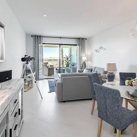 Lae23I- Modern Apartment In Luxury Urbanisation